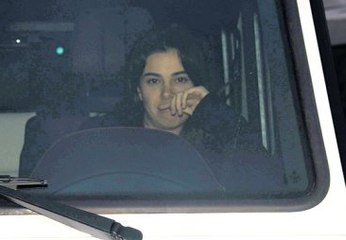 Asena, Yeni Aşkıyla Yakalanan Caner'e Kızıp Tüm Fotoğrafları Sildi