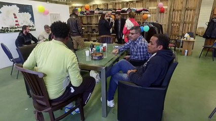 Refugee backlash as tensions rise in the Netherlands - BBC News