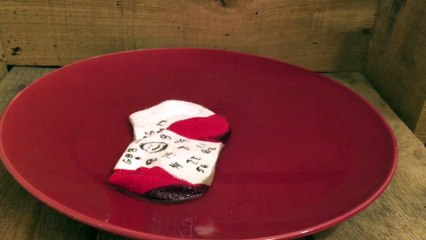 Cette chaussette s'évapore dans un bol d'acide sulfurique