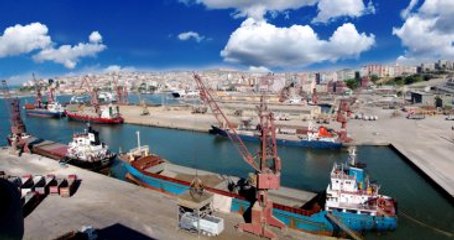 Çelebi Bandırma Limanını Oto Terminal ve Stok Sahası Yaptı, İlçe Cazibe Merkezi Oldu