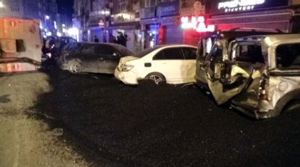 Freni Patlayan Asfalt Yüklü Kamyon, Dehşet Saçtı