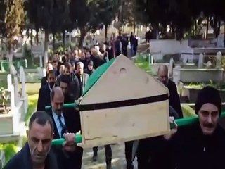 Kehribar 2.Bölüm- Memati - İşte Gidiyorum Çeşmi Siyahım Türküsü