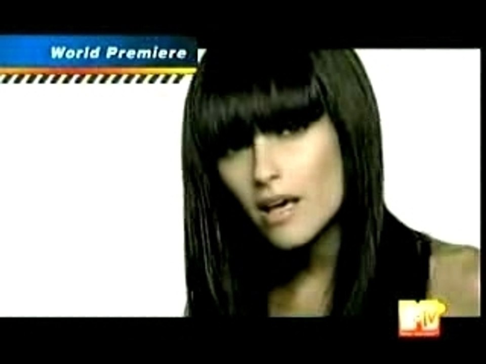 Say_It_Right_iPod_Videot_(nelly-furtado.net)