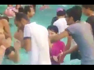 Hotels and Resorts in Dubai booked by Geo News Anchors for party