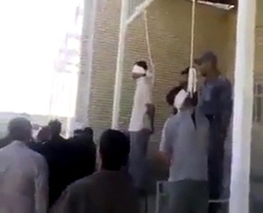 Mother forgives her son's killer before hanging