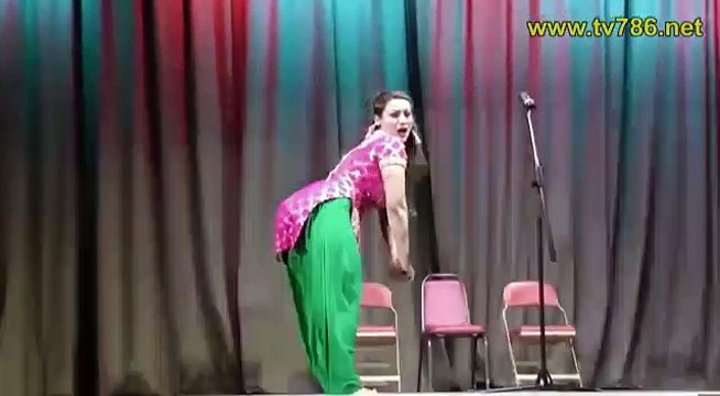 Balma song dance girl on stage with hot poses - desi girls video
