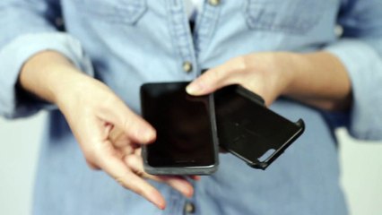 Covr : la coque de téléphone pour pervers  !