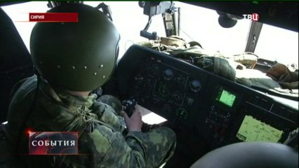 Российские военные доставили гумпомощь в Алеппо.