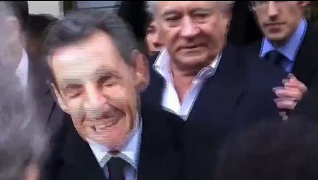 L'Etat paye 26 lignes de téléphone portable à Nicolas Sarkozy