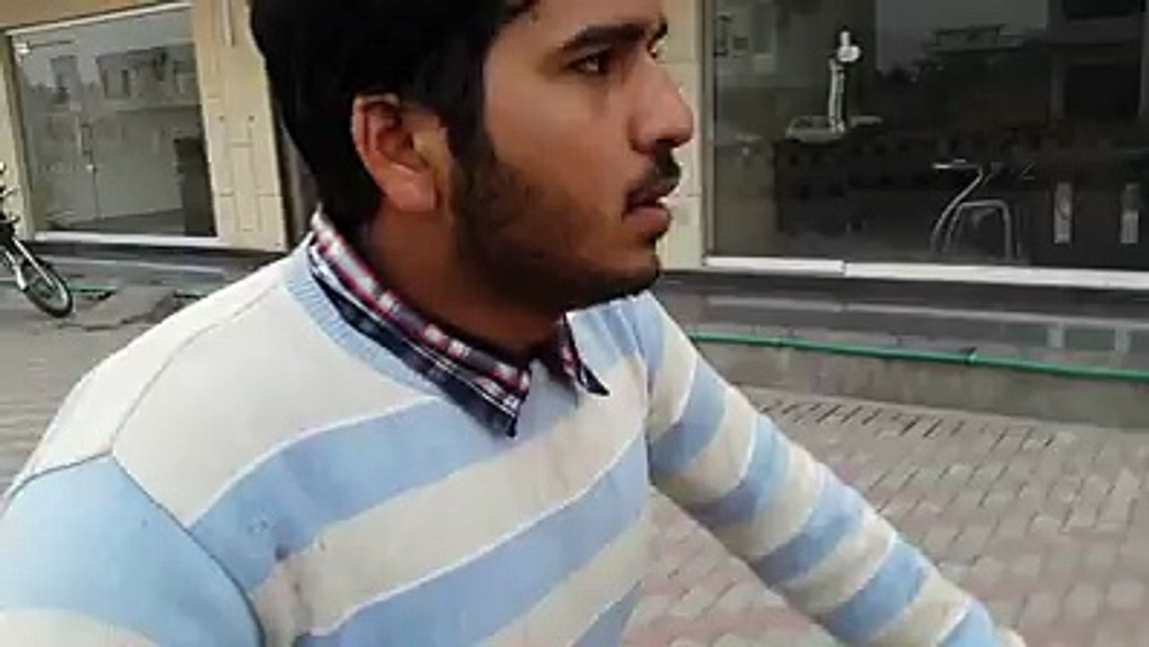 agr kal na ai tu dosto dkhna mat bholna