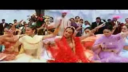 Mehndi Hai Rachi Mere Hathon Tumko Na Bhool Paayenge - LIVE