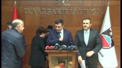 Cevdet Yılmaz: "Esas Olan; Terör Eylemi Yapanlarla, Halkın Net Bir Şekilde Kalın Çizgilerle...