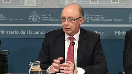 Montoro culpa a las autonomías de la desviación del déficit