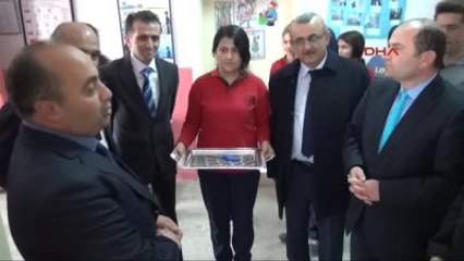 Tokat - Topladıkları Kitaplarla Köy Okuluna Kütüphane Yaptılar