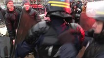Student protesters clash with police at anti labour reforms demonstration