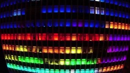 German students play Tetris on university facade