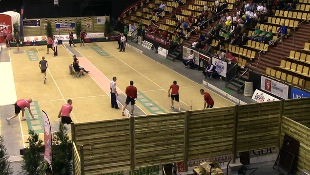 Troisième tour, tir rapide en double, Finale N1 et N1F, Sport Boules, Clermont-Ferrand 2016