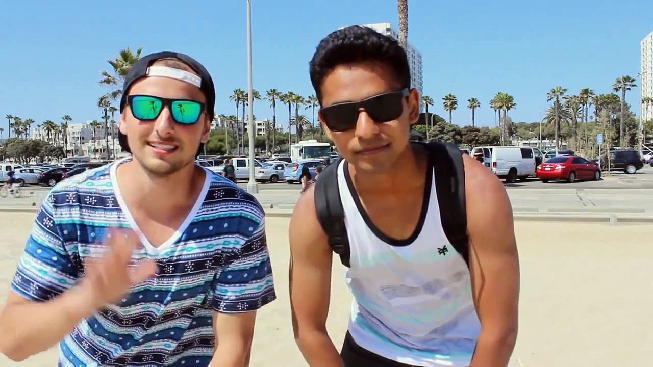 STARING GIRLS CHALLENGE KISS PRANK