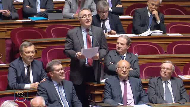 Baisse des dotations : Les collectivités vont perdre plusieurs milliards d'euros en 2016 !