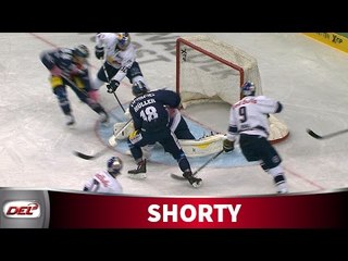 "Nimm du den Puck, ich hab ihn sicher!"