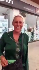 ahsan moghania fl3alam hhhh أحسن مغنية فالعالم شوف وحكم