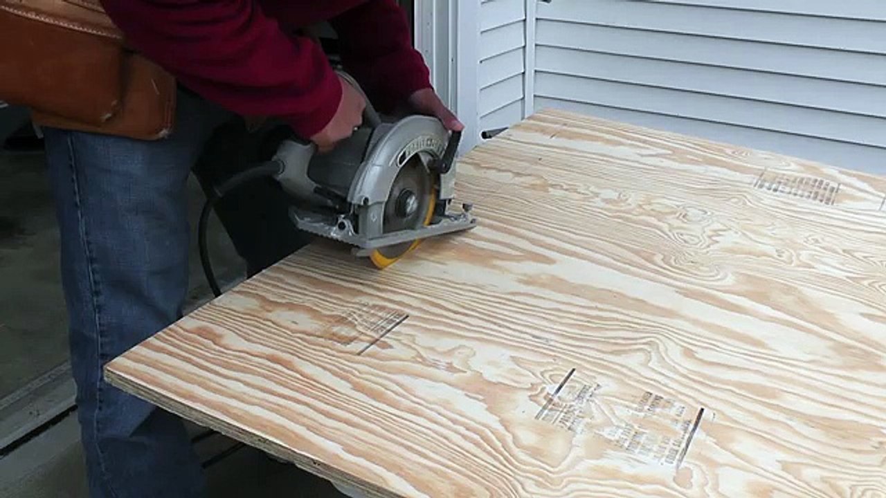 DIY Gaming Table 33