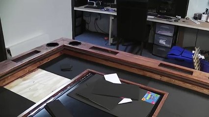 DIY Gaming Table for $150(00h32m31s-00h33m02s)