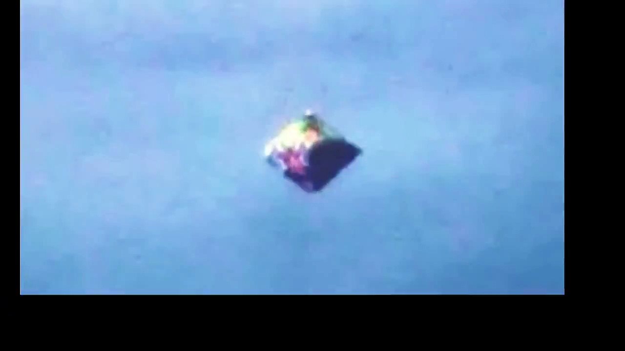 STABILIZED!!!! OVNI, UFO con forma de diamante en Colombia el 11 de Enero de 2013