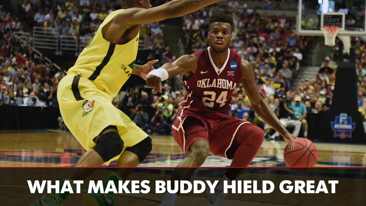 Coach Calhoun breaks down Oklahoma vs. Villanova
