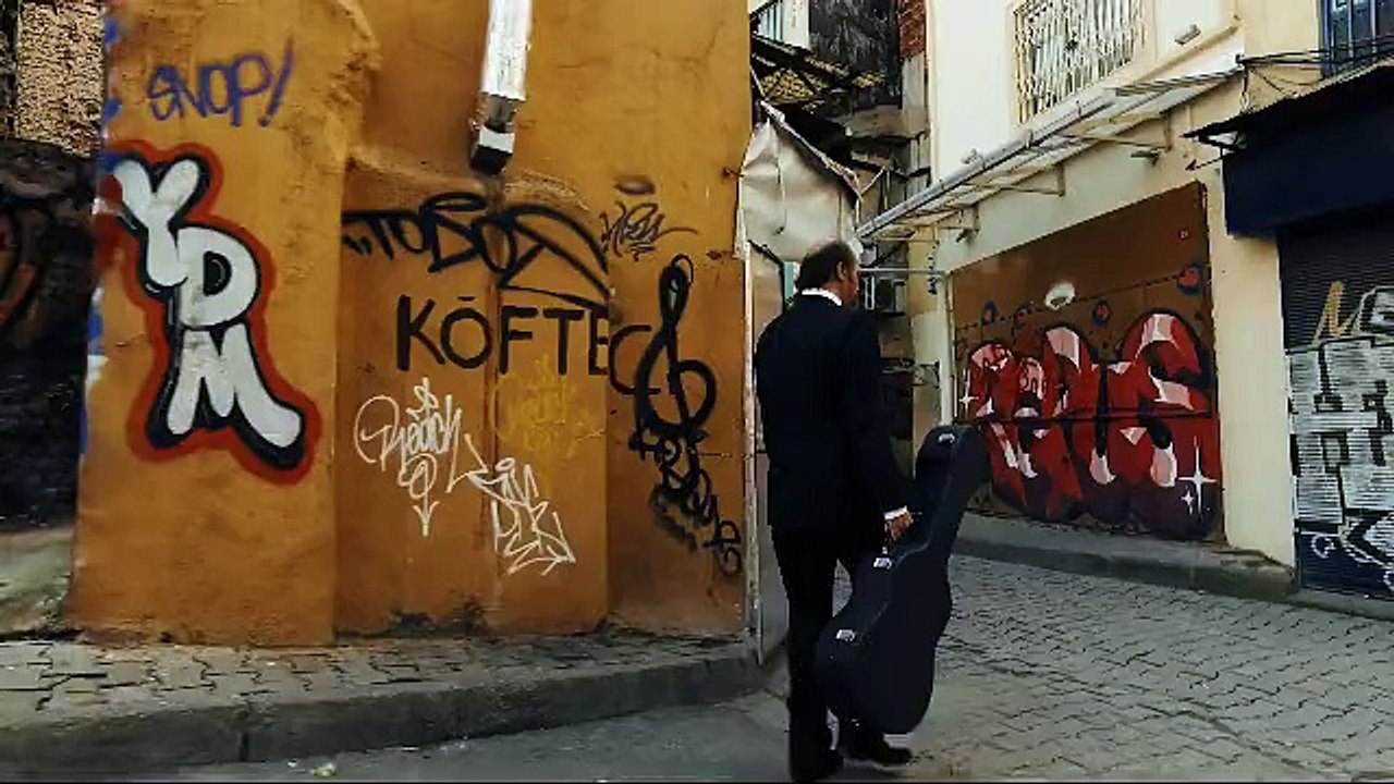 İstanbul Ses Kayıt ft. Serkan Kaya - Bir Bilebilsen