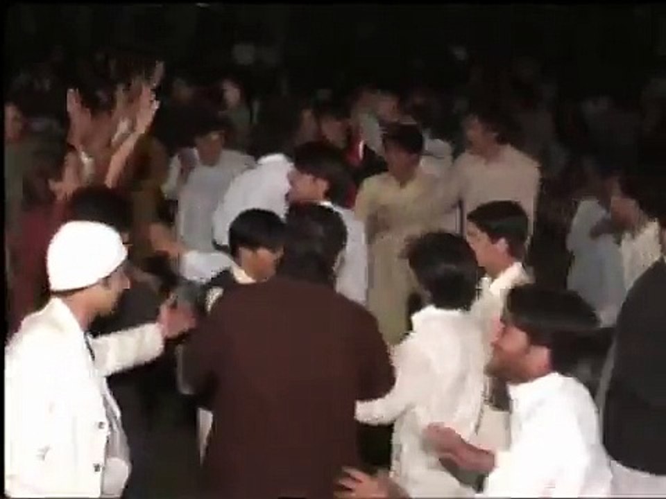 dancing in GCT ABBOTTABAD.MPG