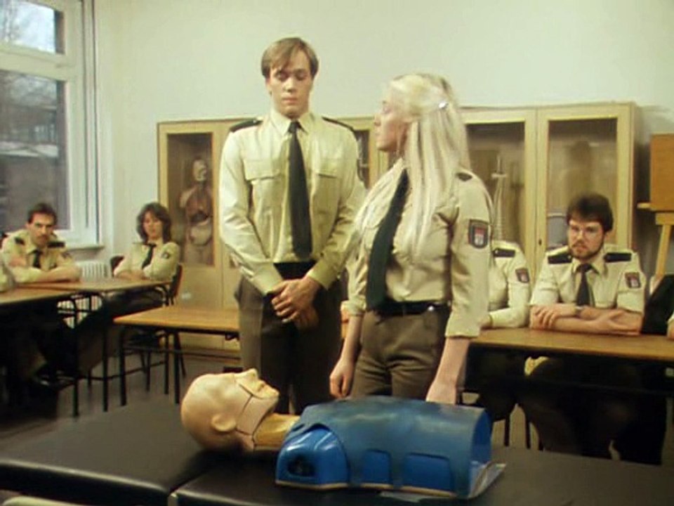 Grossstadrevier  S01E01