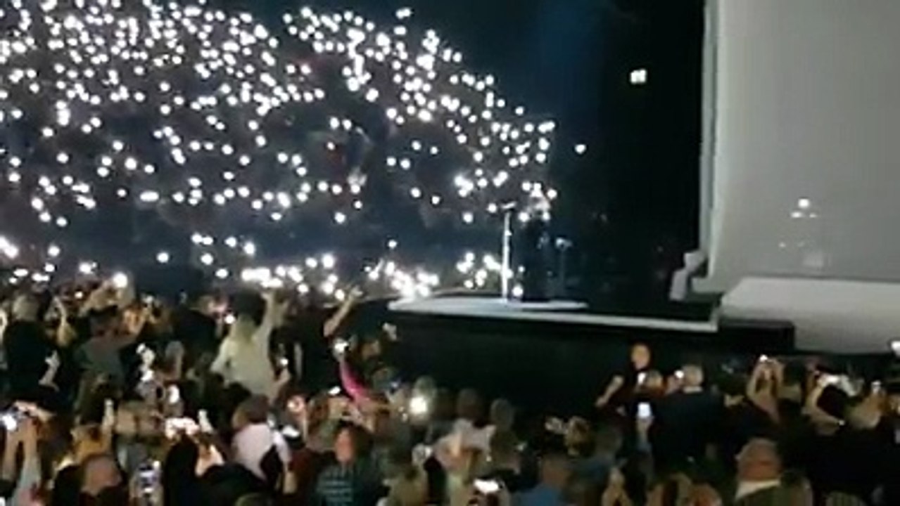 adele singing for pakistan lahore victims