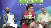 Artistas e intelectuales brasileños respaldan a Rousseff