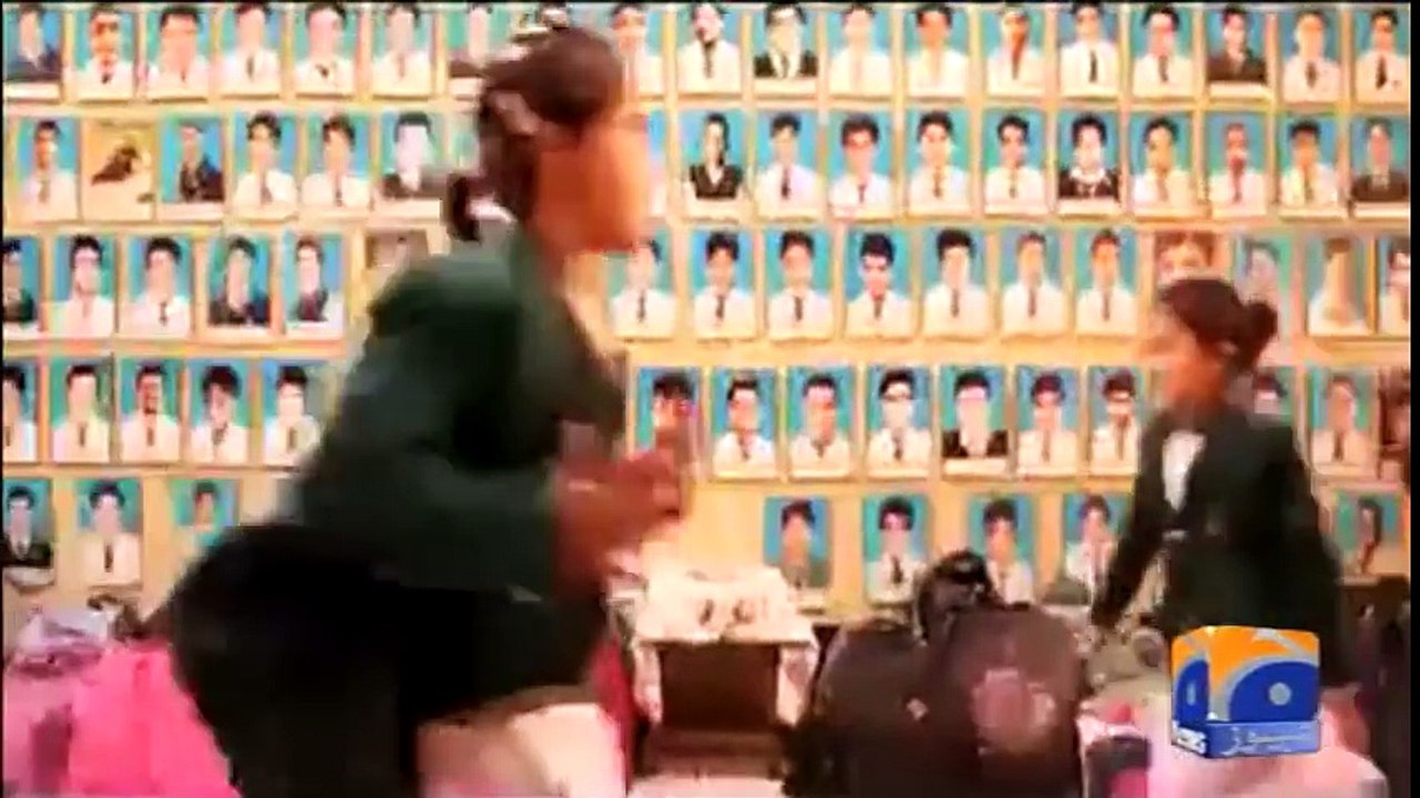 Mujhe Dushman ke Bachon ko Parhana Hai Full Video Song HD - ISPR New Song - APS Peshawar - Pakistan Songs