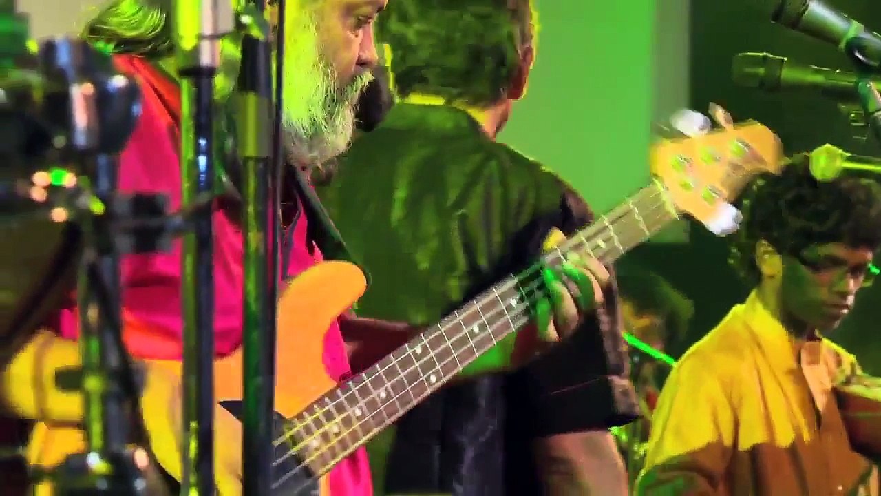 Santhali Song LIVE Performance With Modern Instrument [HD] - YouTube