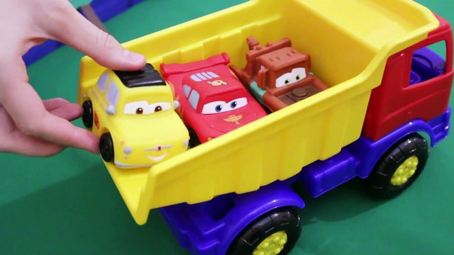 Видео для детей Мишутка, Грузовичок и Герои мультфильма ТАЧКИ. Машинки.
