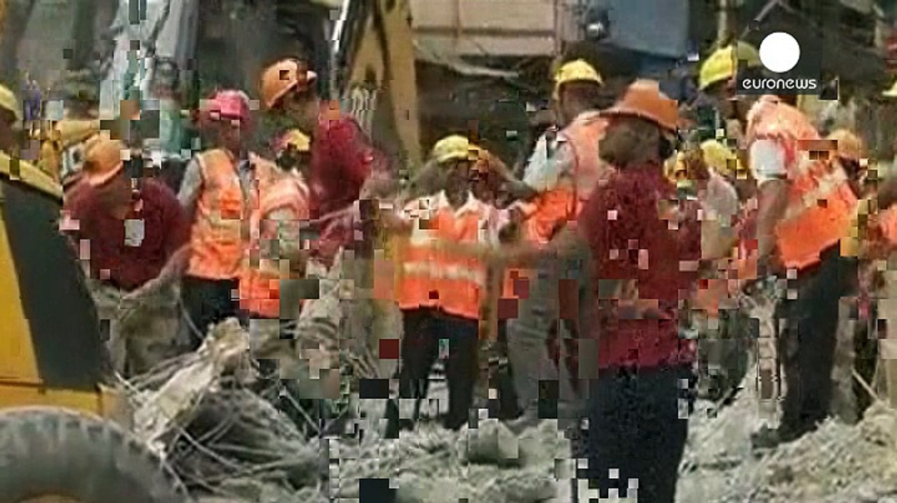 Aumenta a 23 el número de fallecidos en el derrumbe de un puente en Calcuta