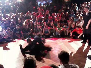 Outbreak Europe 2010 - 2on2 Semifinals - Funky Masons vs Da Funky Style