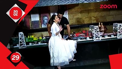 Arjun Kapoor reads out his messages