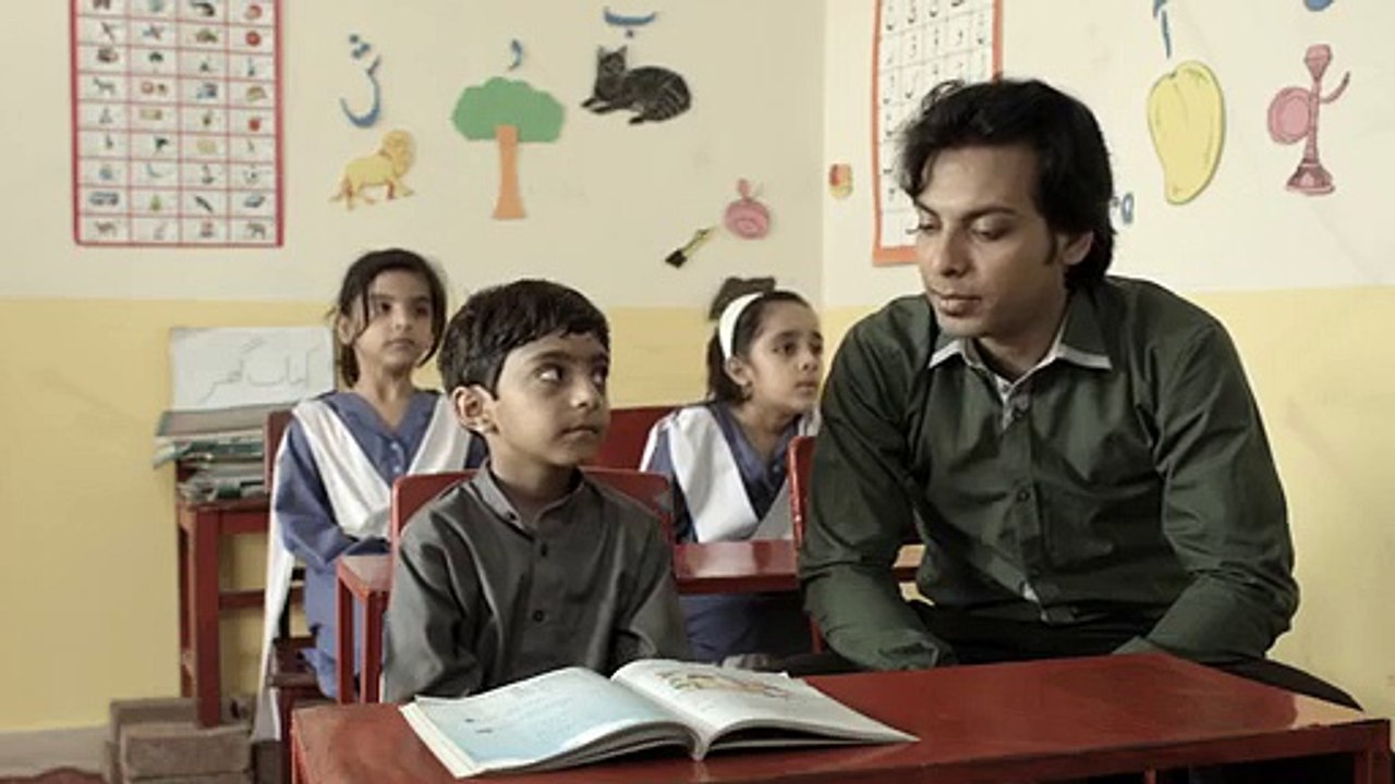 USAID funded Pakistan Reading Project (PRP) Virtual Mentoring Video for little clases 2016 (12)