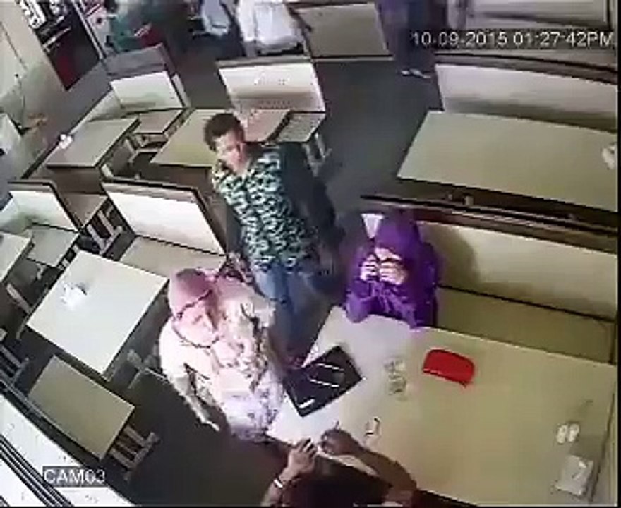 ڈیٹ پکڑی گئی۔