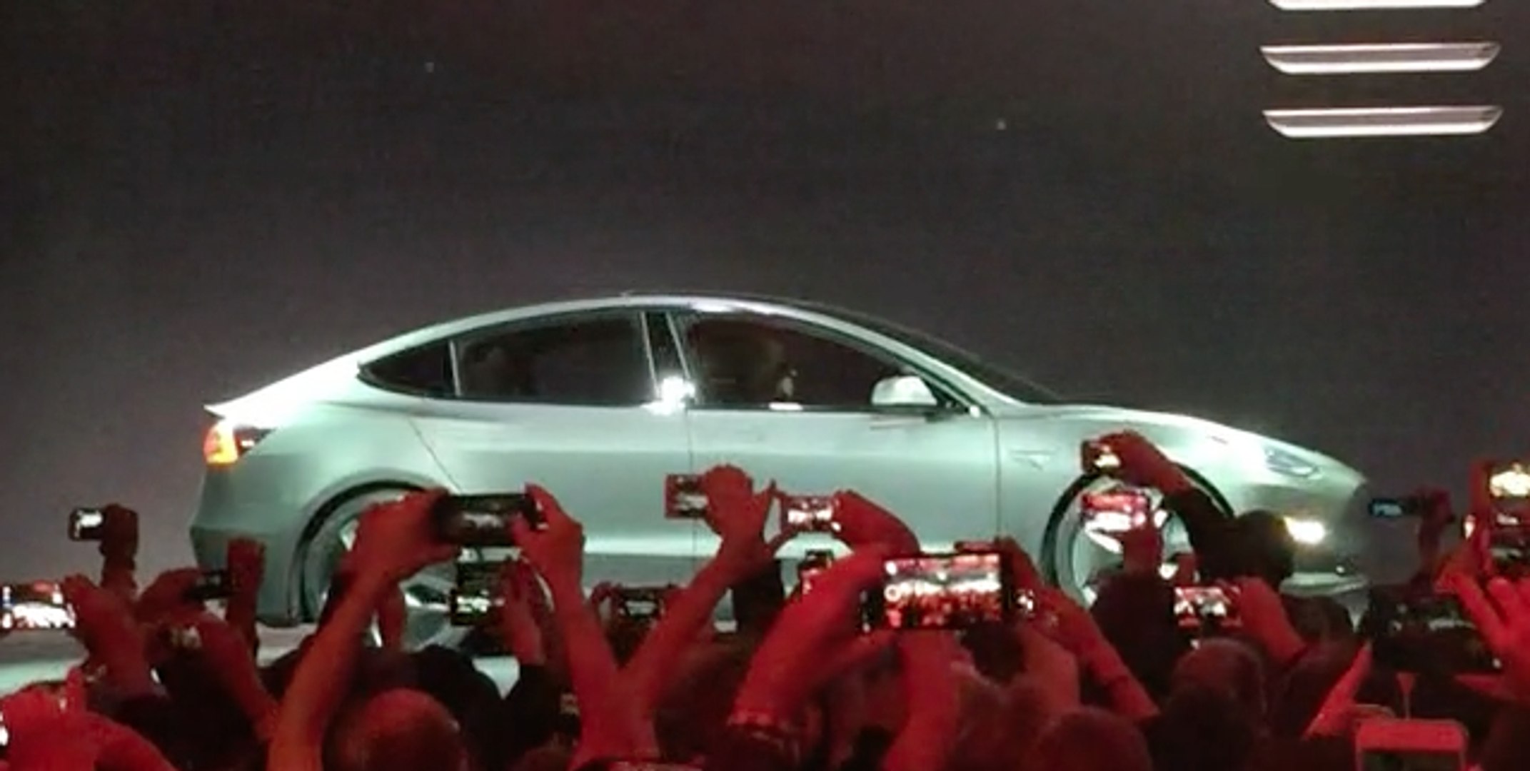 Tesla Model 3 (2017)