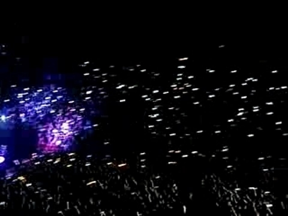 Leave out all the rest - Linkin Park Bercy 2007