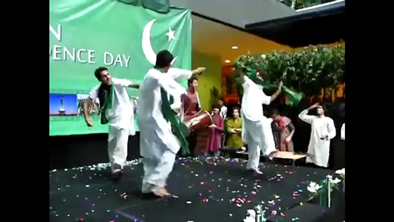 Baghi Musalman by Maulana Tariq Jameel