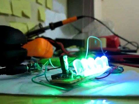 Test mạch đèn nháy theo nhạc