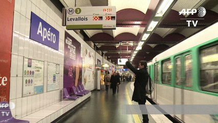 A l'occasion du 1er avril, la RATP rebaptise treize stations du métro parisien