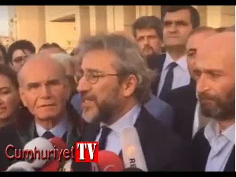Can Dündar ve Erdem Gül'den mahkeme çıkışı ilk açıklama