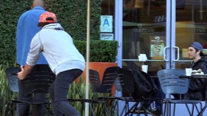 ЖЕСТКИЕ ПРИКОЛЫ НАД ЛЮДЬМИ