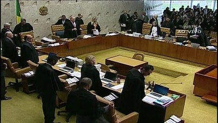 Corte Suprema brasileña quita investigación sobre Lula a juez